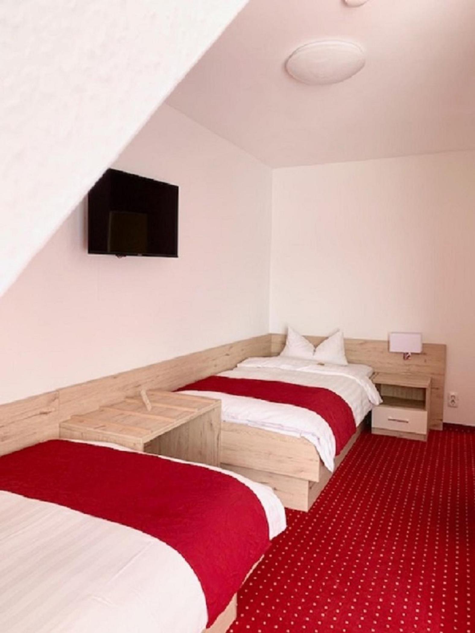 Zimmer mit 2 einzelbetten