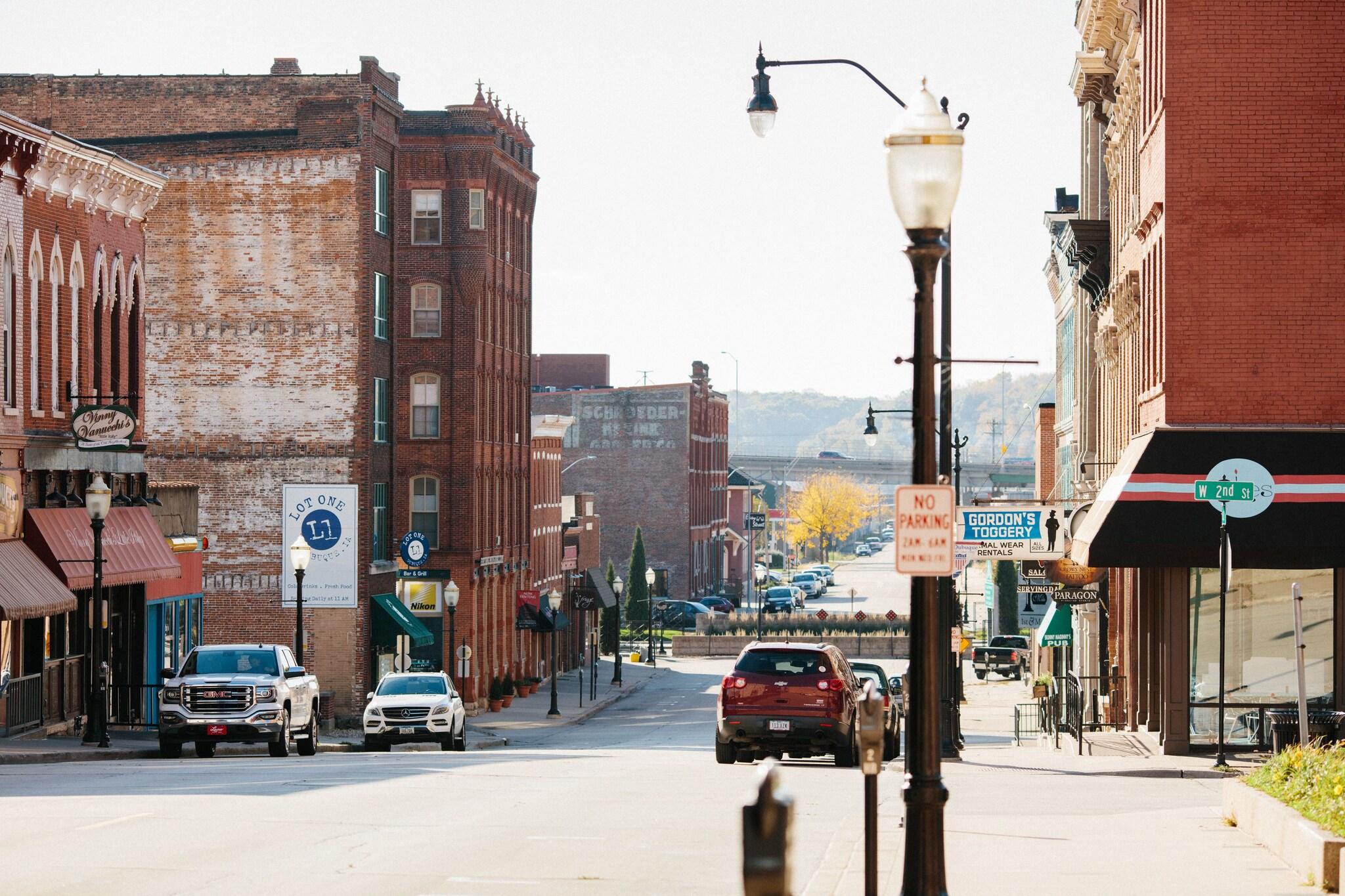 Hotel Julien Dubuque by null