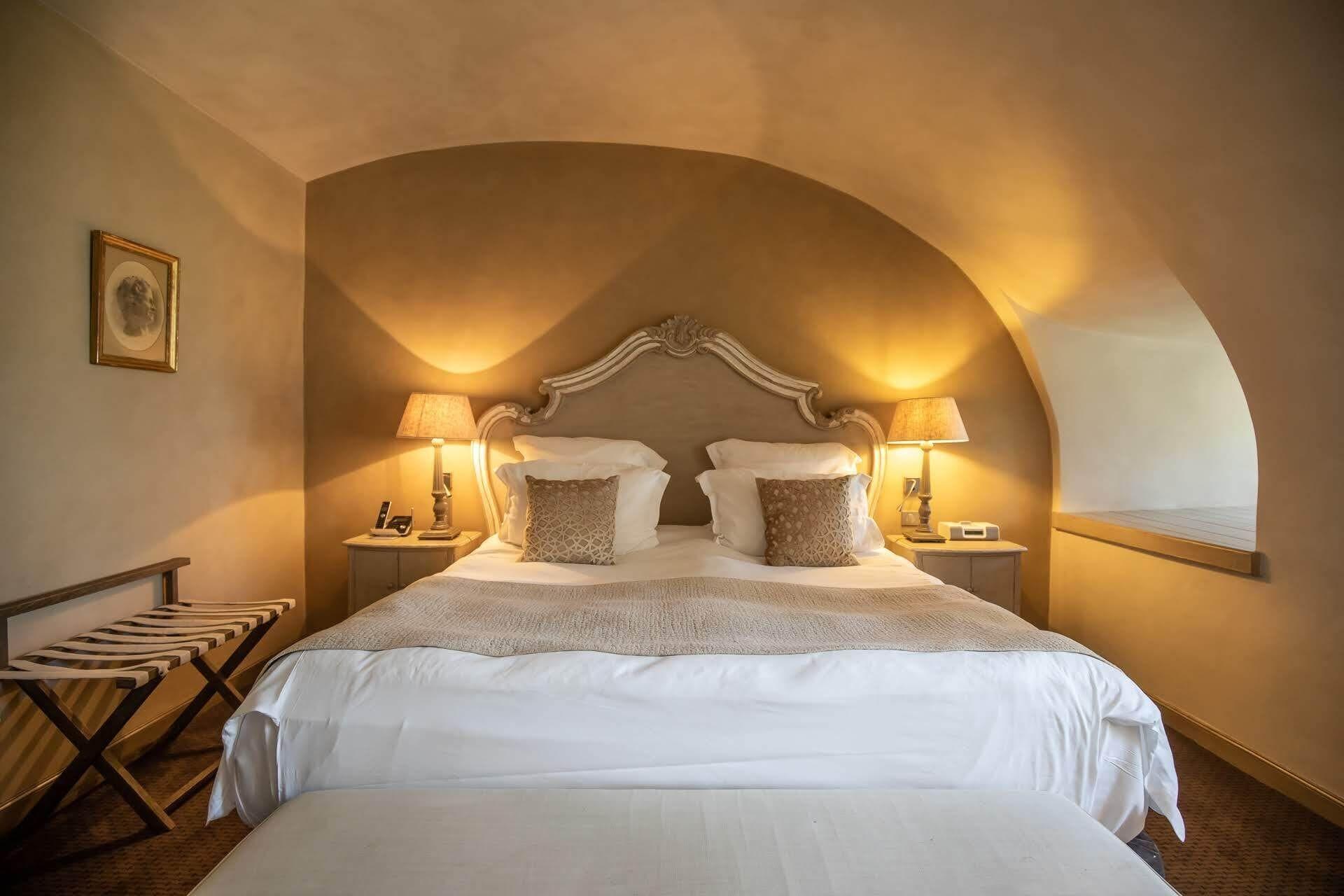 Chateau De Mercues by null