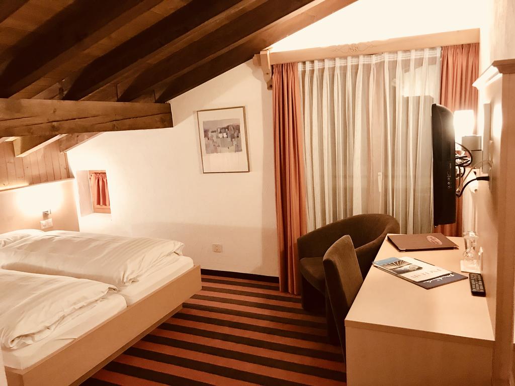 Madrisa Lodge
