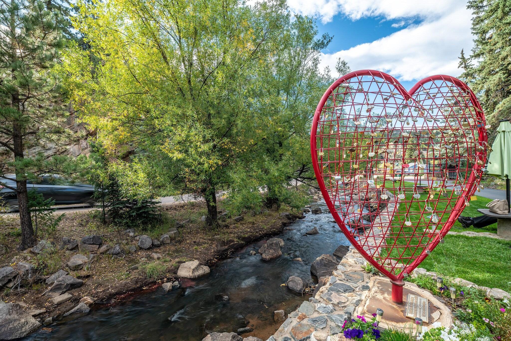 Highland Haven Creekside Inn