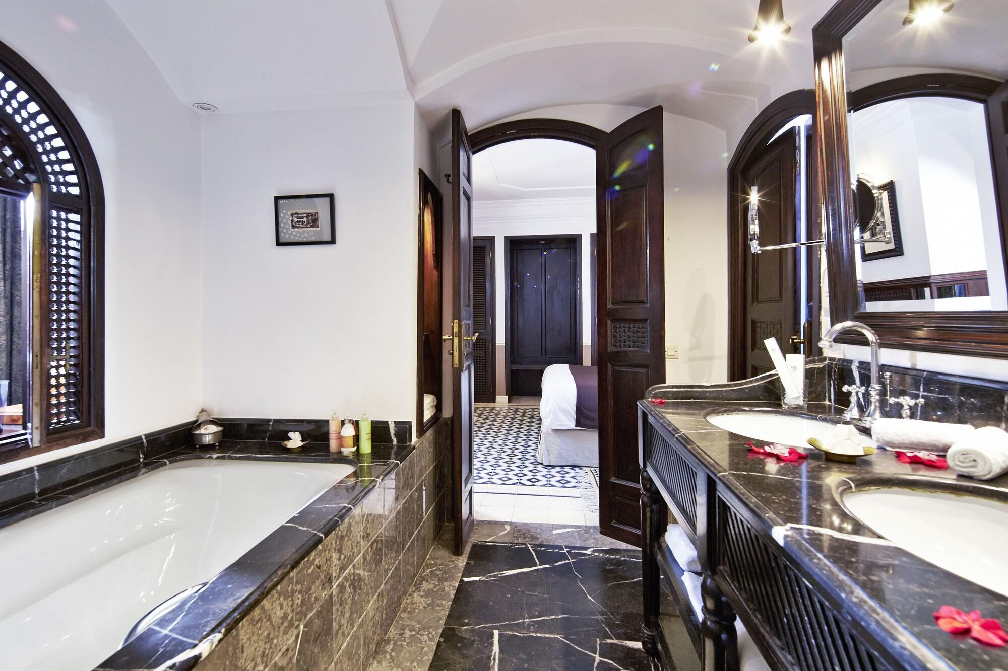 Heure Bleue Palais : Relais & Chateaux by null