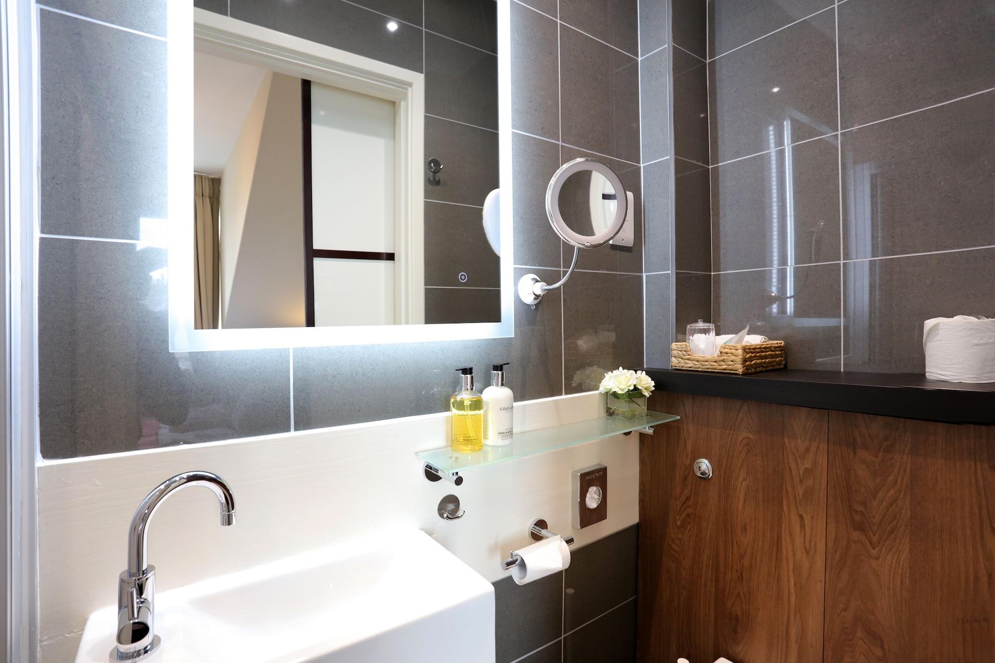 Sheridan Edinburgh Guest House by null