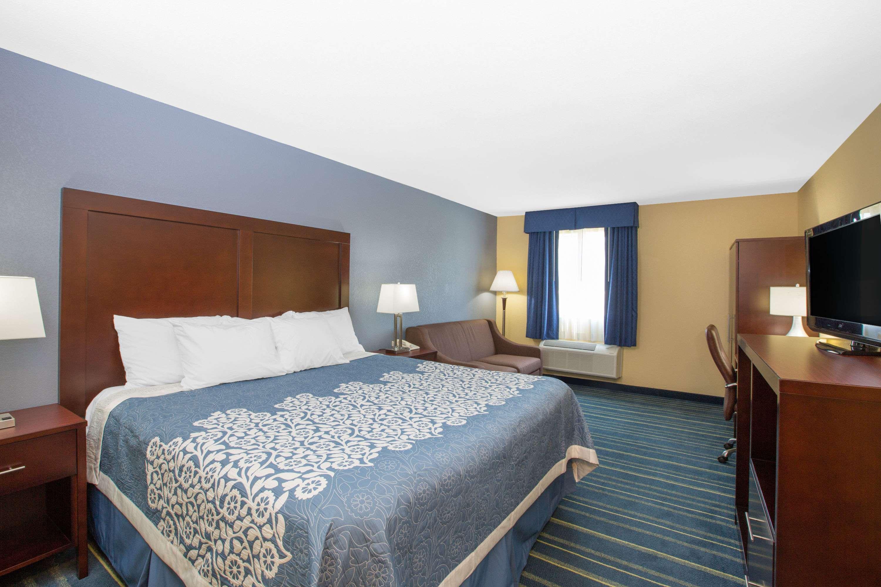 Days Inn By Wyndham Grand Island