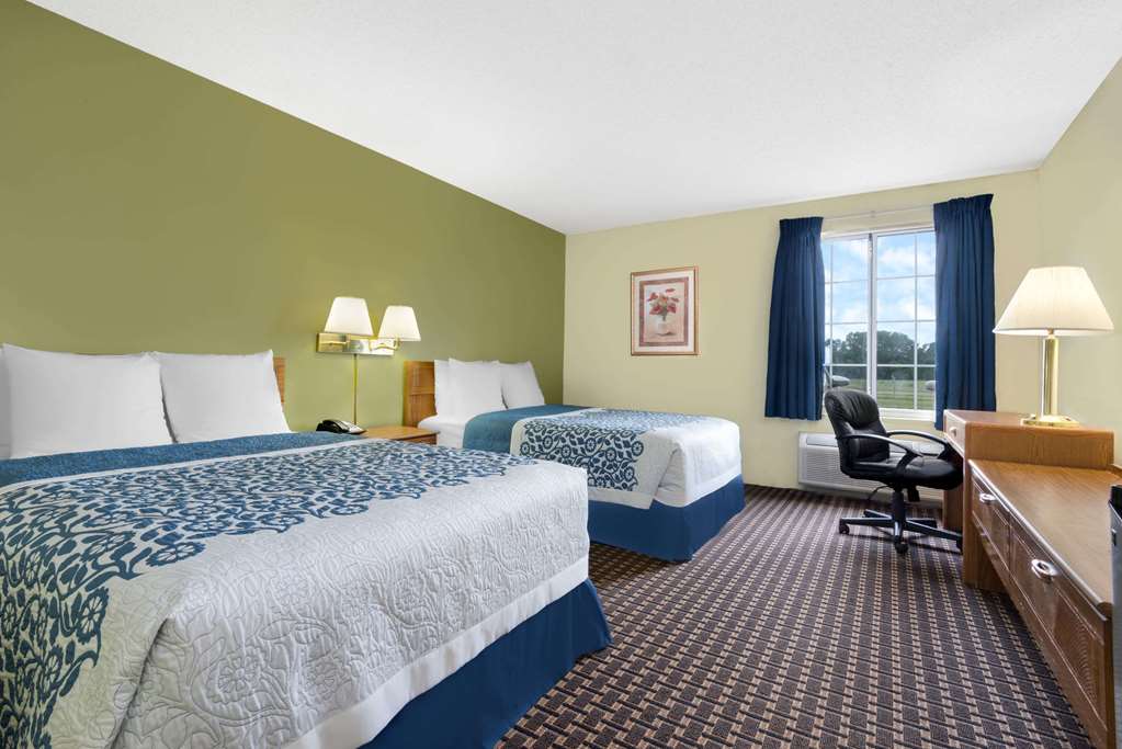 Days Inn by Wyndham Newton