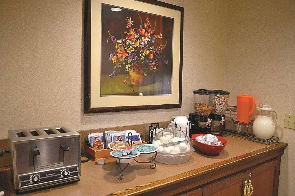 Days Inn By Wyndham Pleasant Prairie