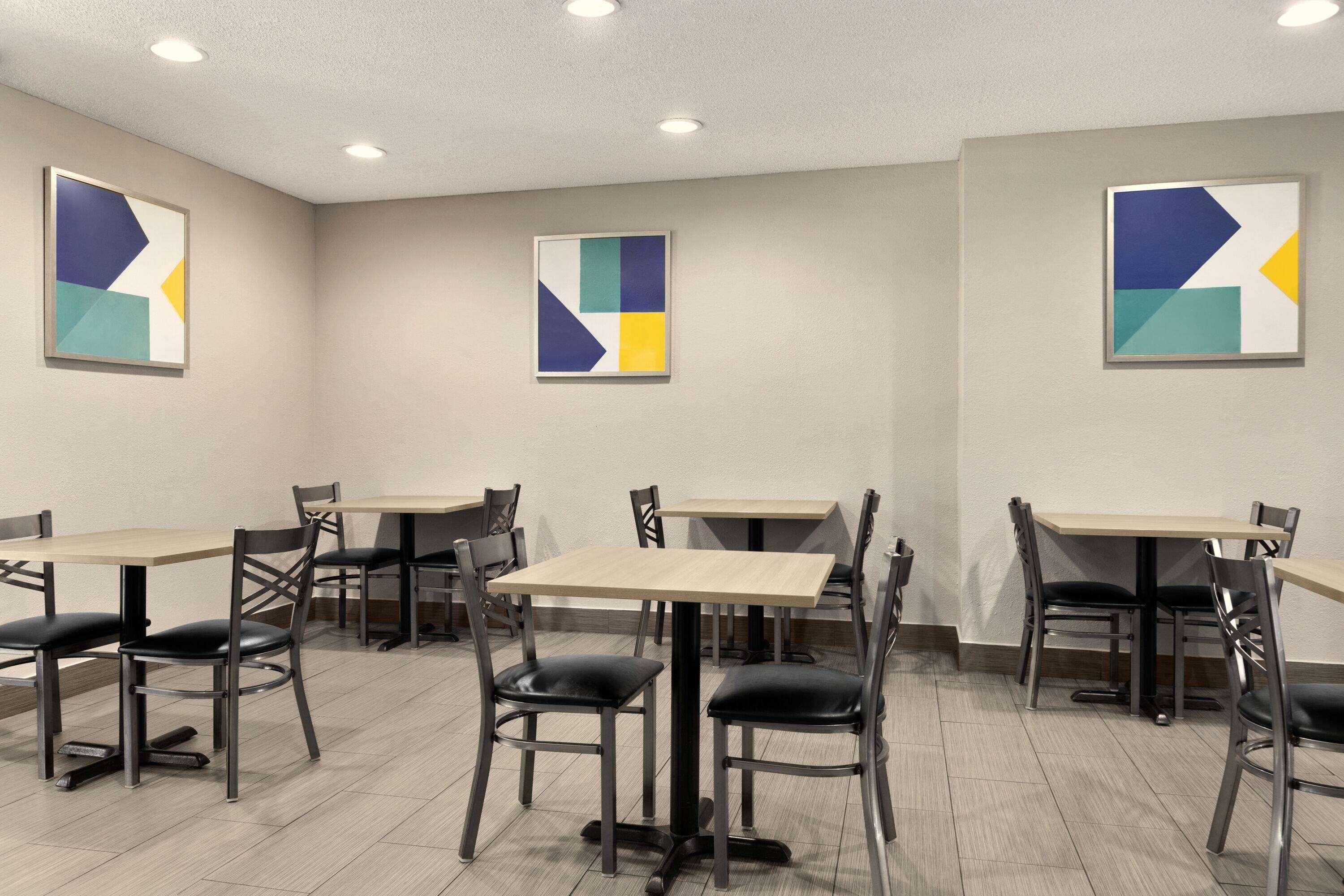 Microtel Inn & Suites By Wyndham Florence/Cincinn
