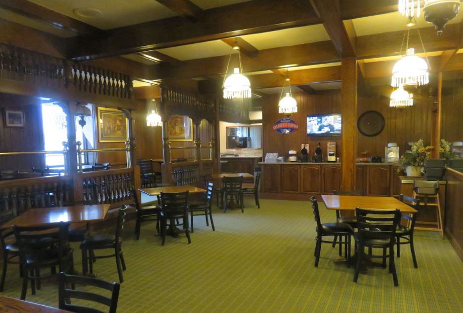 Baymont By Wyndham Fargo