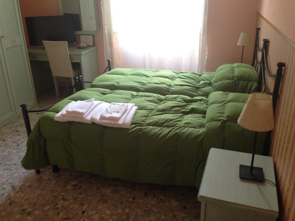 Il Pitti Soggiorno by null