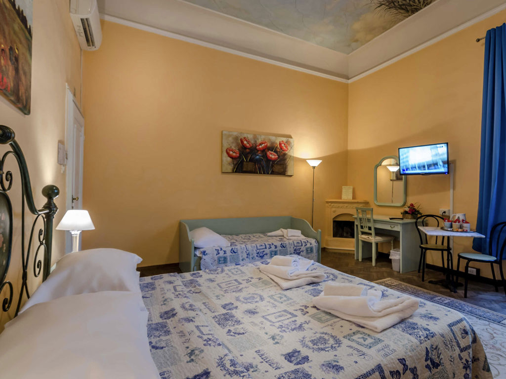 Il Pitti Soggiorno by null