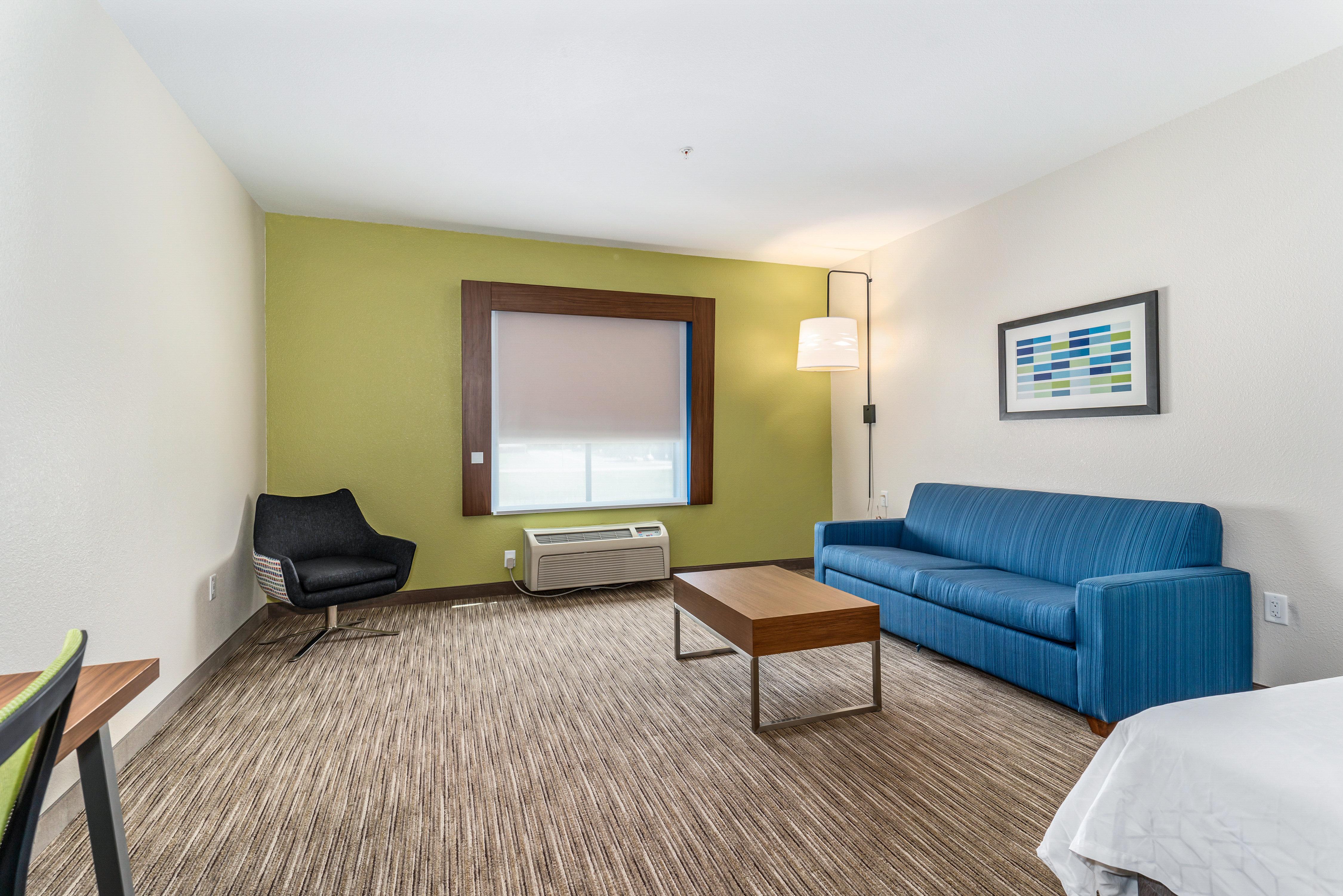 Holiday Inn Express Suites Van Buren-Ft Smith Area