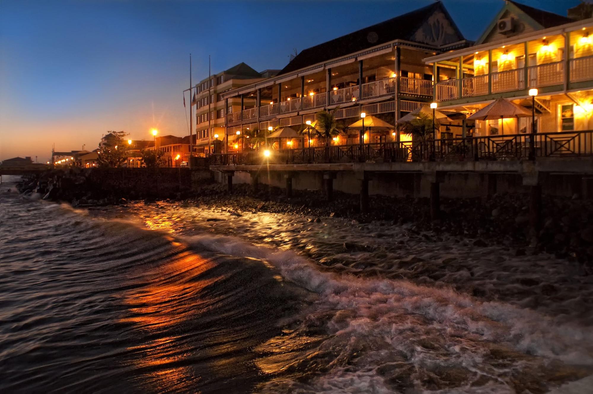 Fort Young Hotel and Dive Resort by null