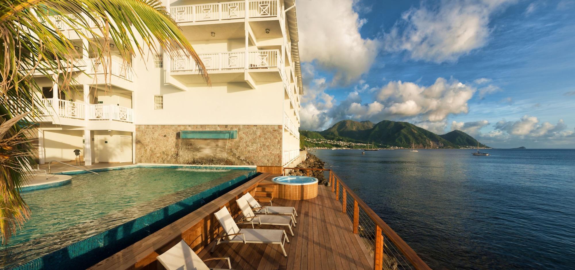 Fort Young Hotel and Dive Resort by null