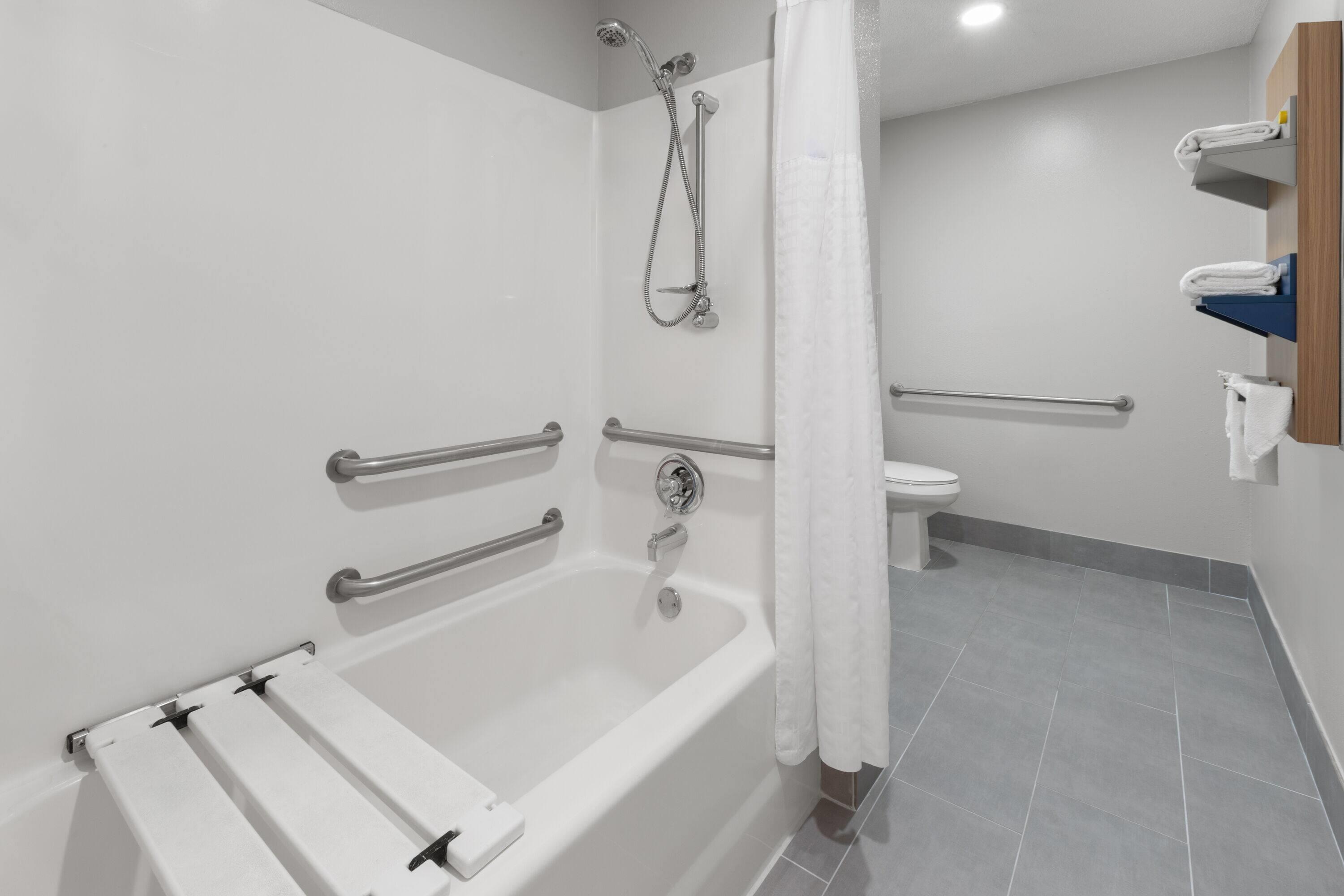 Microtel Inn & Suites By Wyndham Sioux Falls
