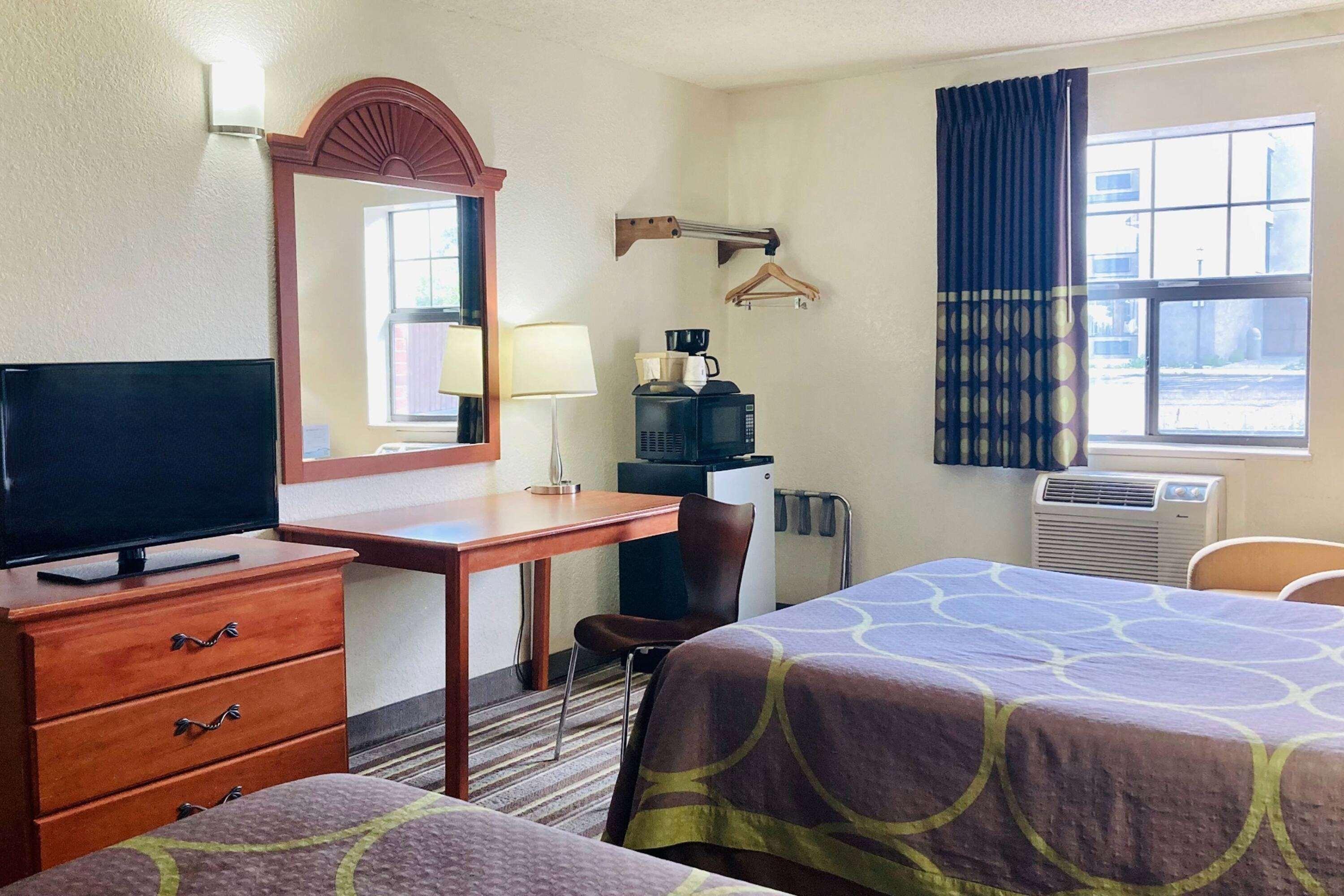 Quad room
