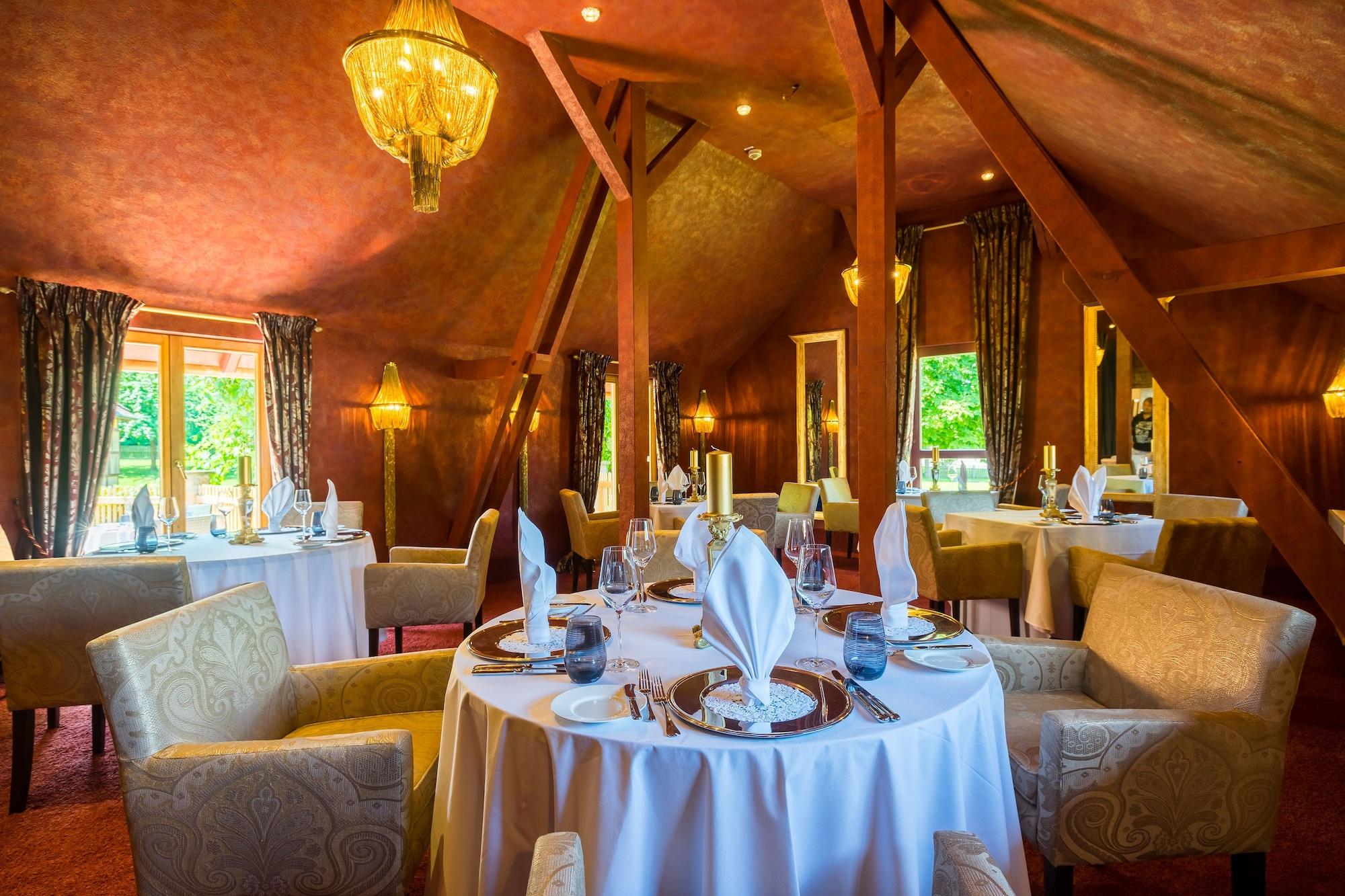 Schlosshotel Weyberhöfe