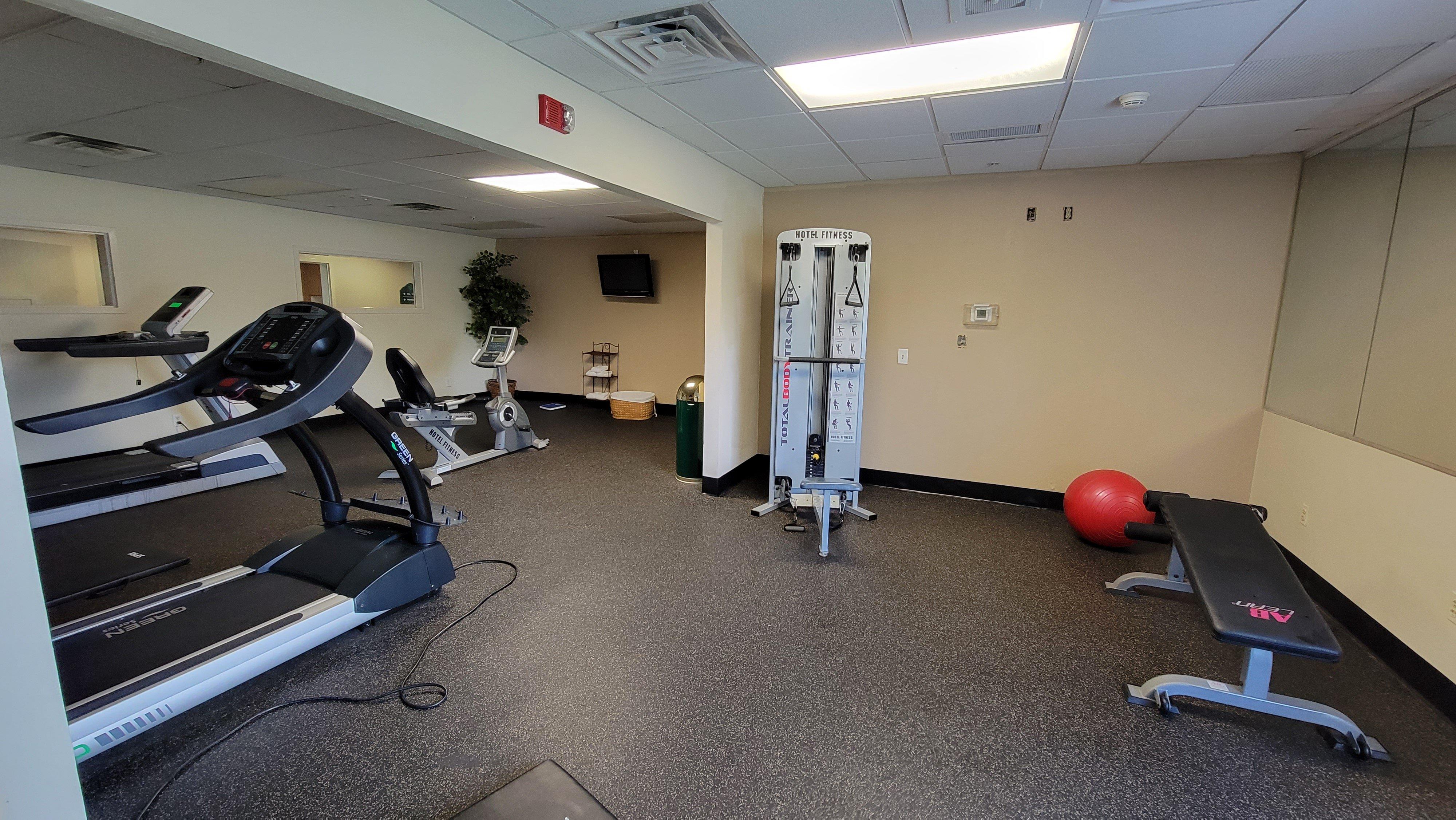 Holiday Inn Express Fayetteville - Fort Bragg IHG
