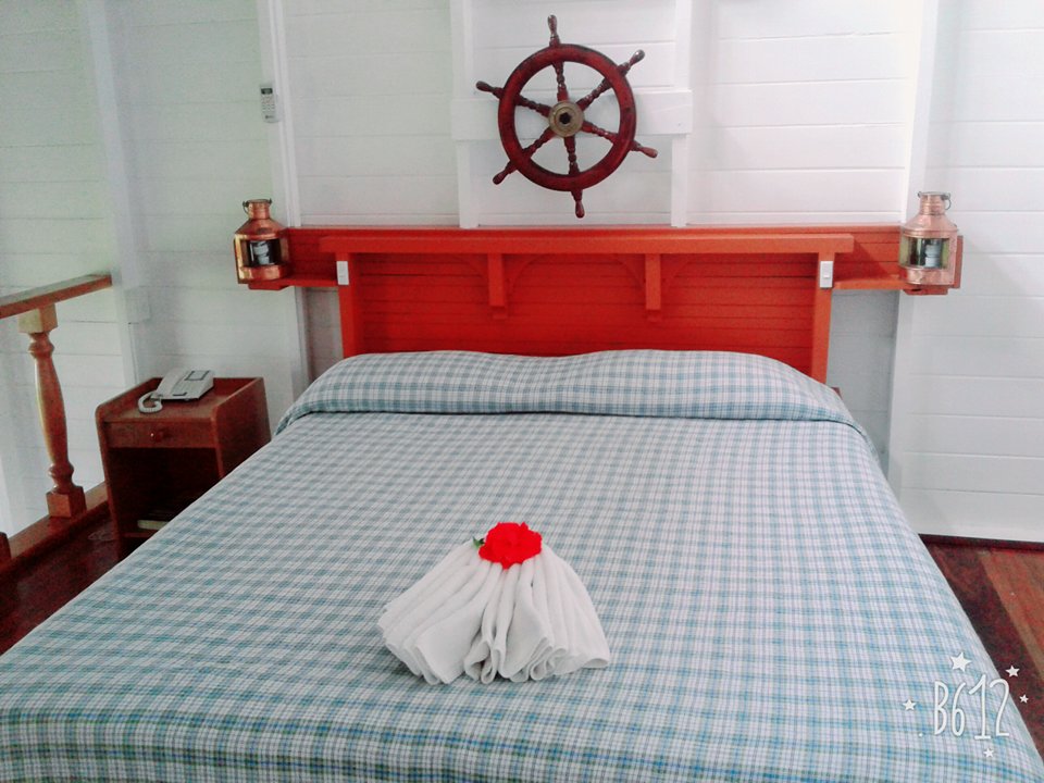 The Crow's Nest Resort by null