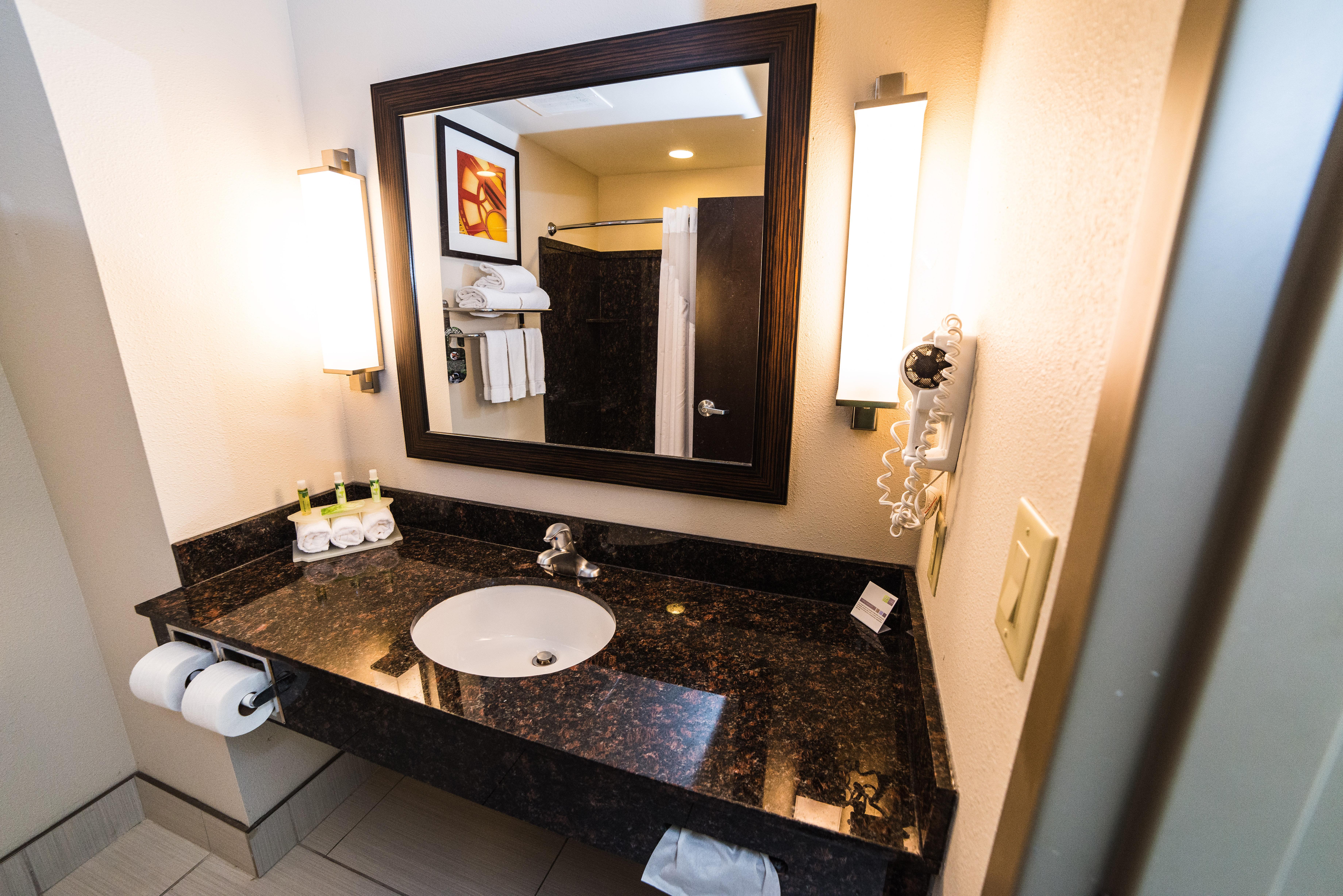 Holiday Inn Express & Suites Rockingham By IHG