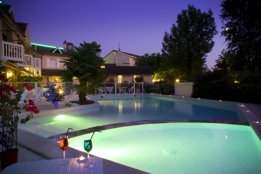 Hotel le relais de farrou