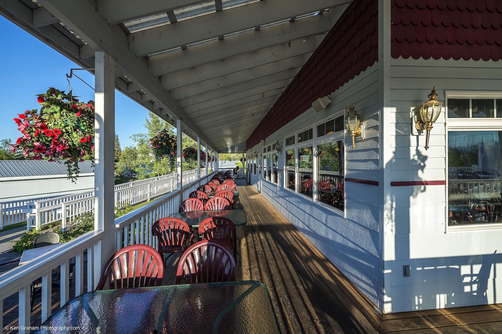 Rivers Edge Resort