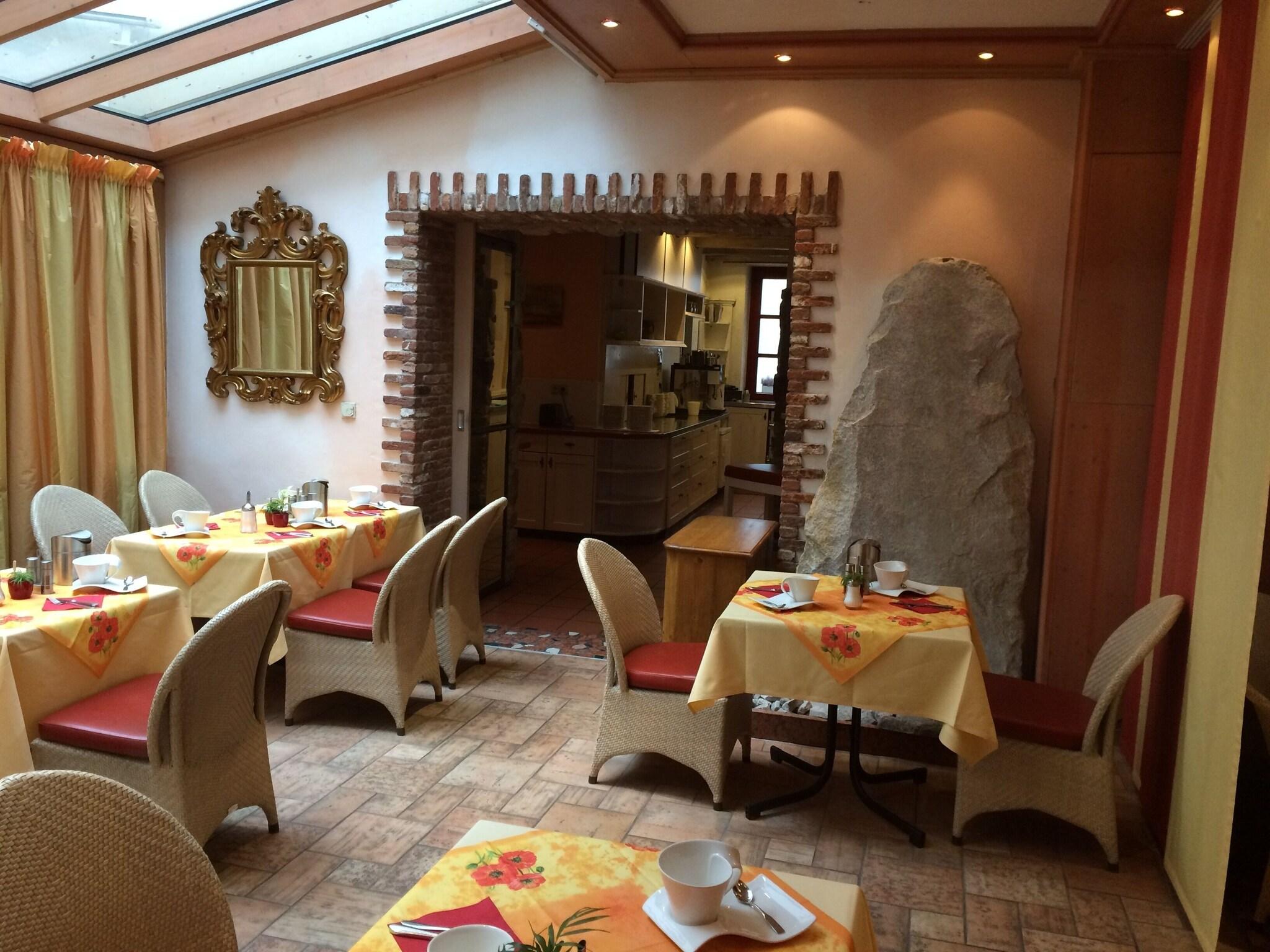 Romantikhotel Augsburger Hof