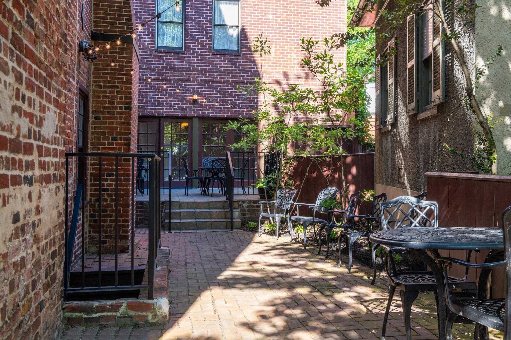 Historic Inns of Annapolis by null