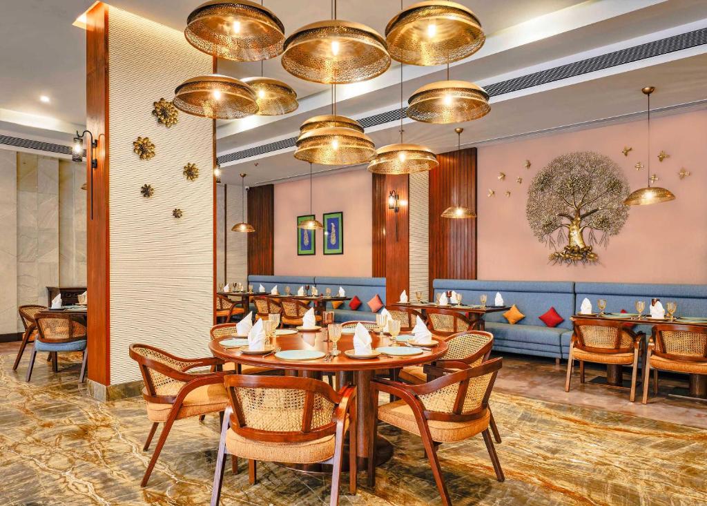 Vivanta Ahmedabad SG Highway