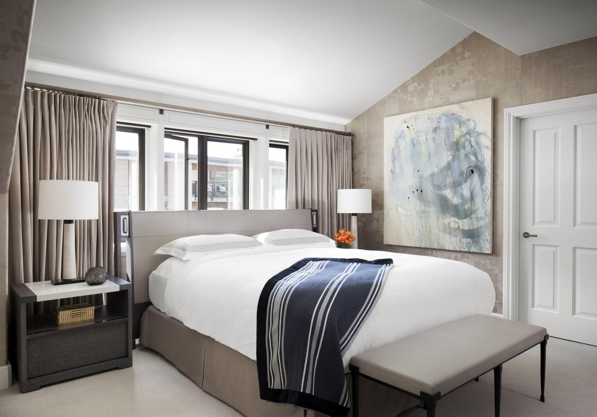 The Little Nell by null