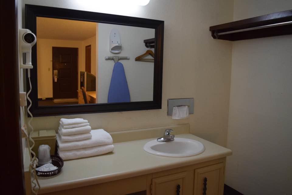 Olympic Inn Motel
