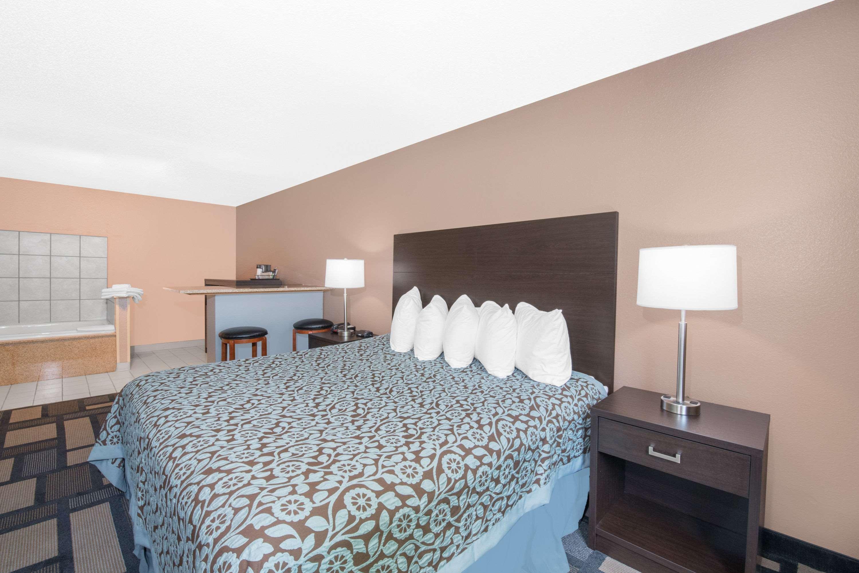 Days Inn by Wyndham Watertown