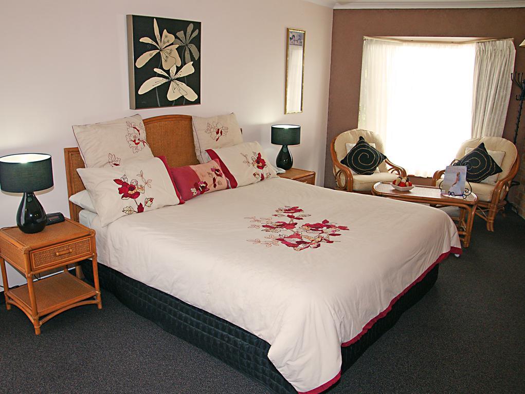 Sapphire Waters Motor Inn by null