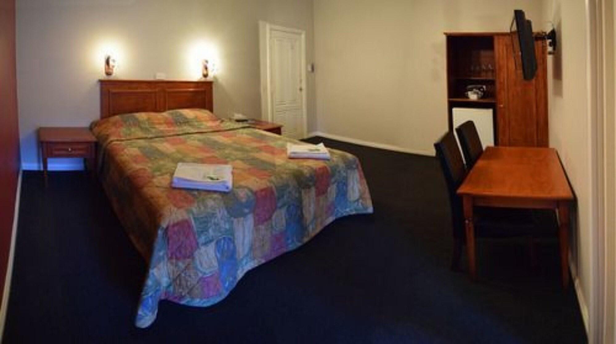 The Palace Hotel by null