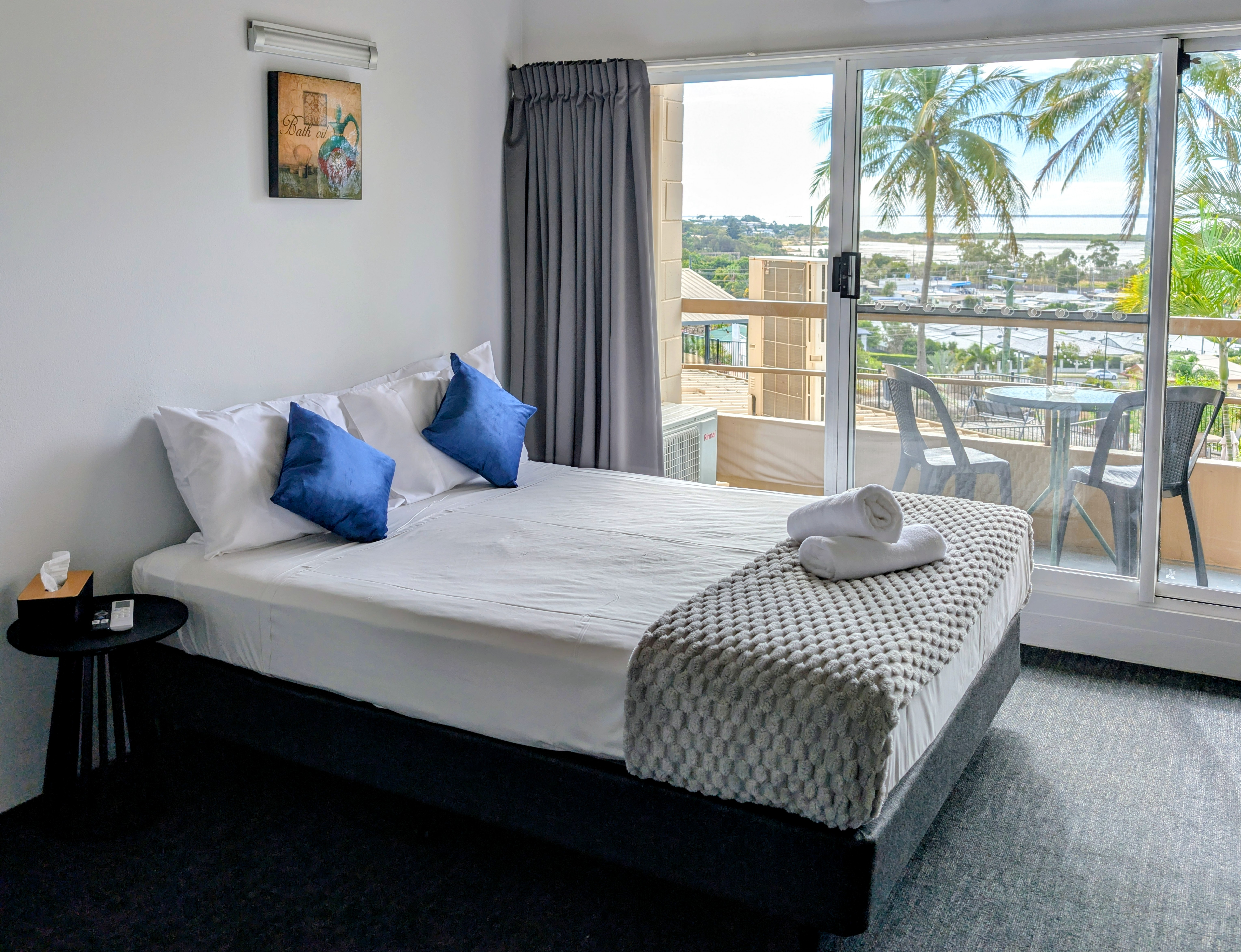 Lumina Motel Gladstone (Formerly Camelot Motel)