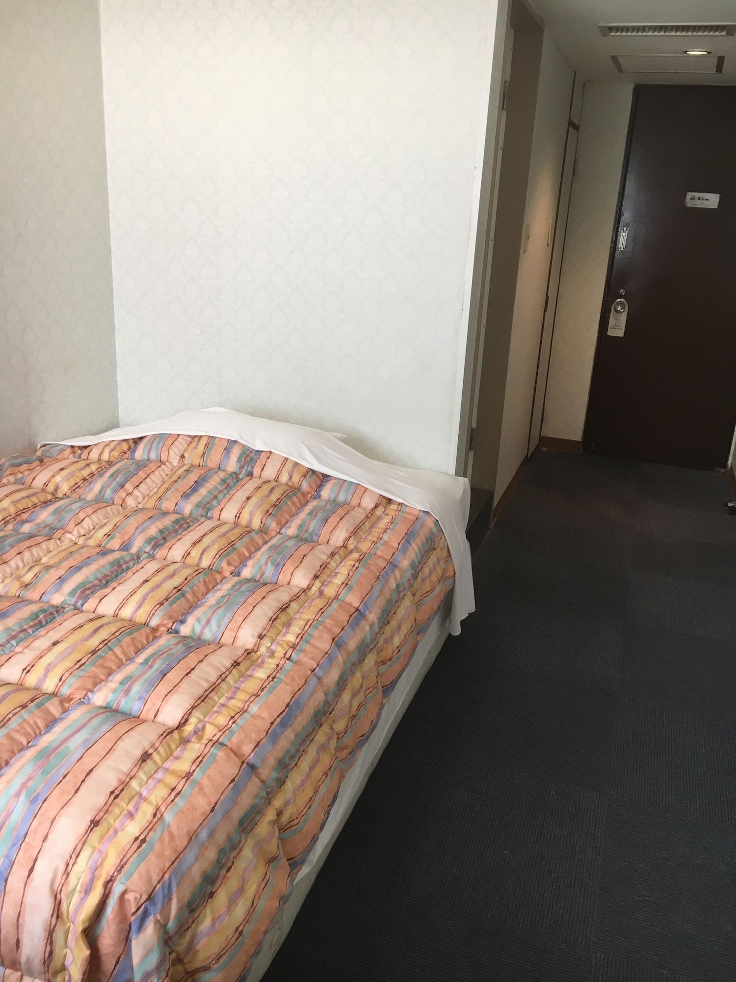 Hotel Kokusai Plaza