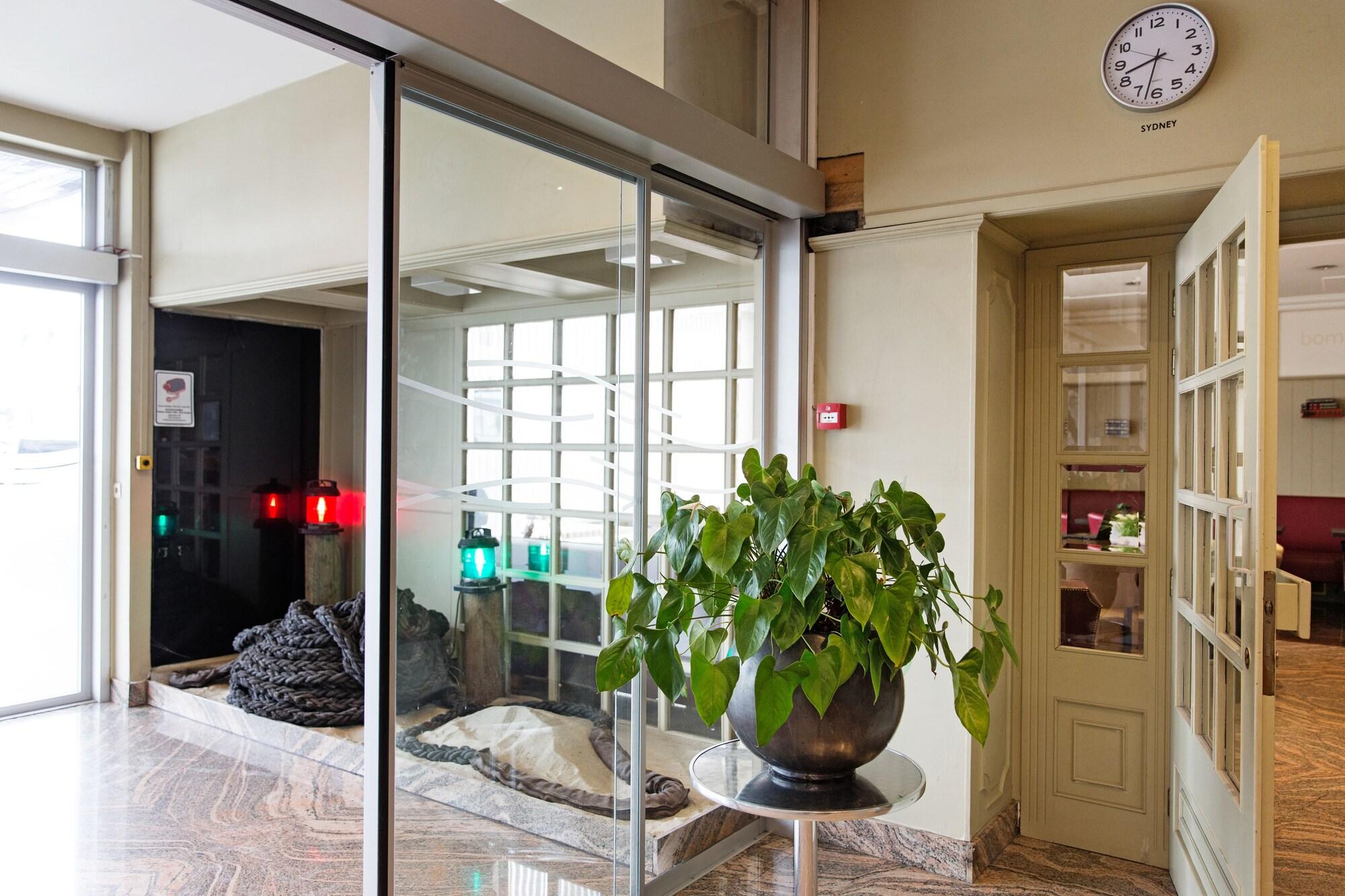 Antwerp Harbour Hotel by null