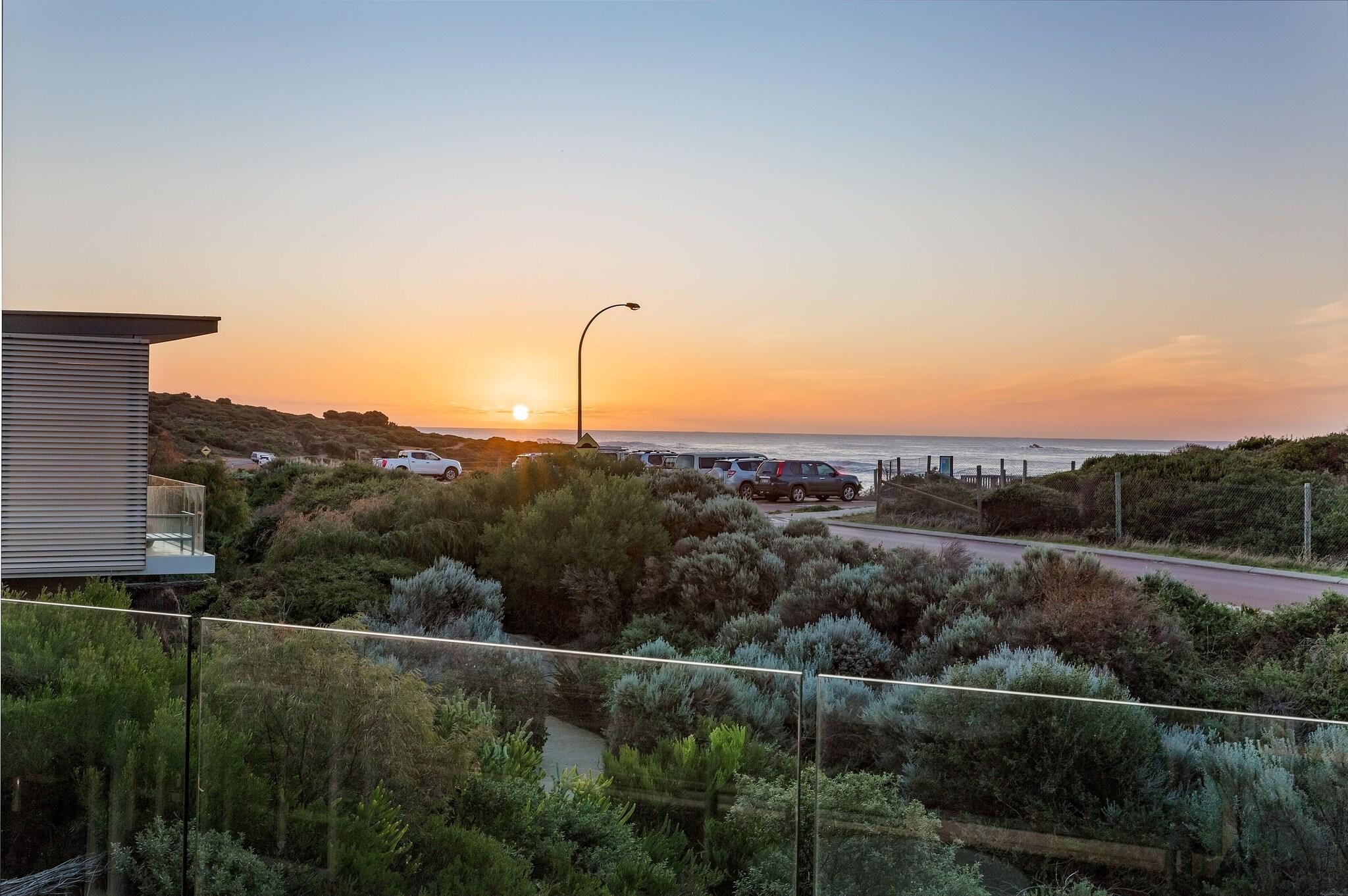 Smiths Beach Resort by null