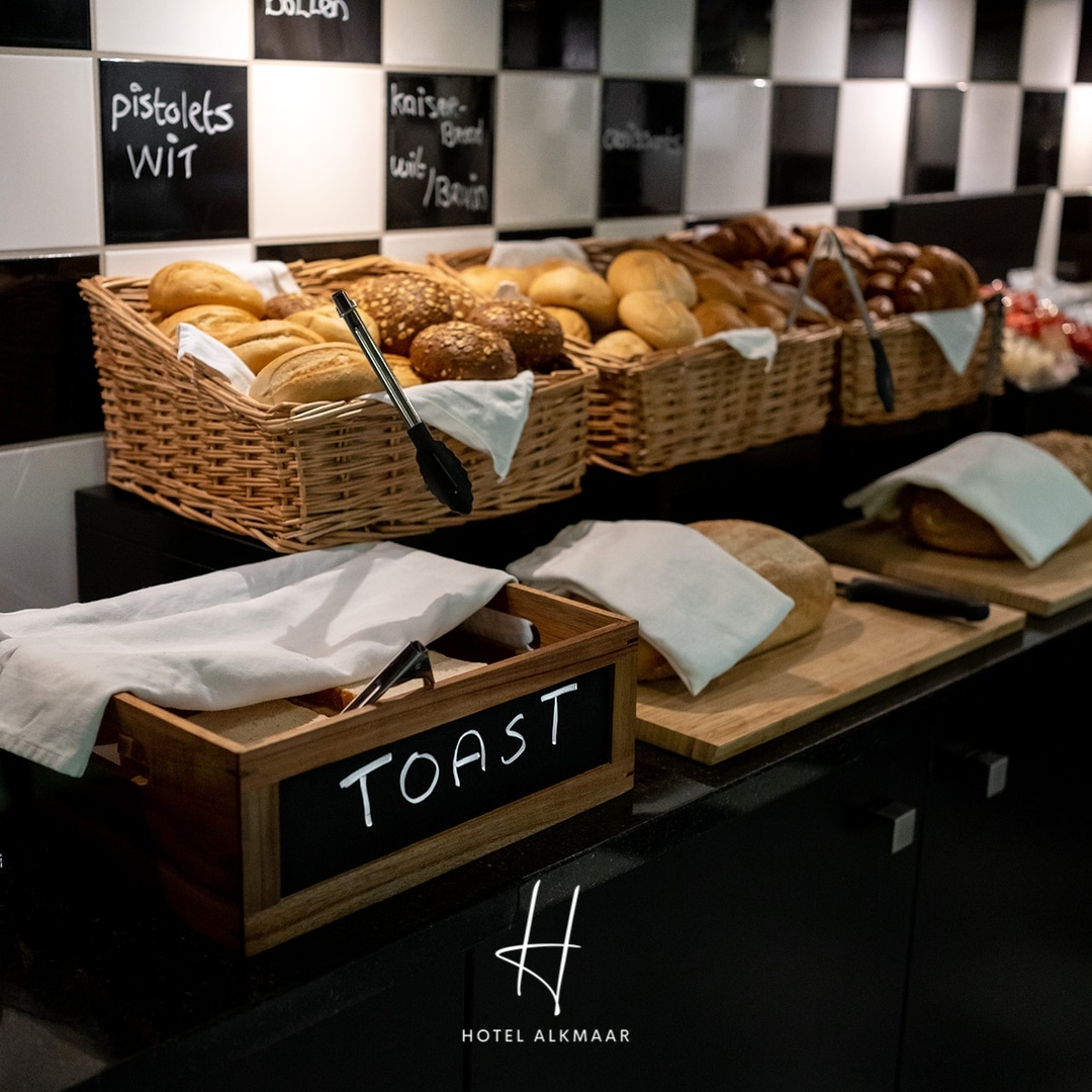 HOTEL ALKMAAR Bar & Restaurant Meeting & Events