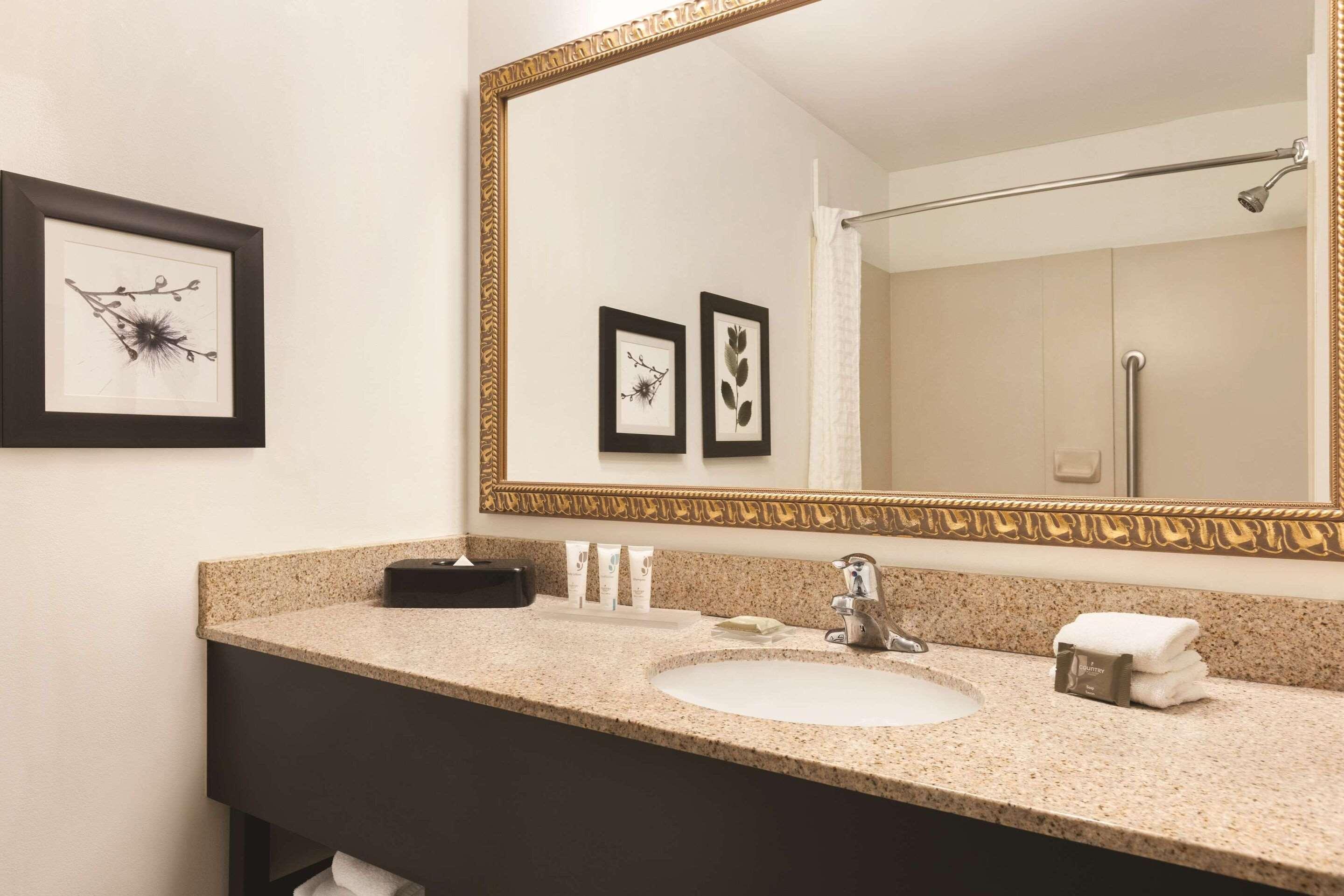 Country Inn & Suites by Radisson, Conyers, GA
