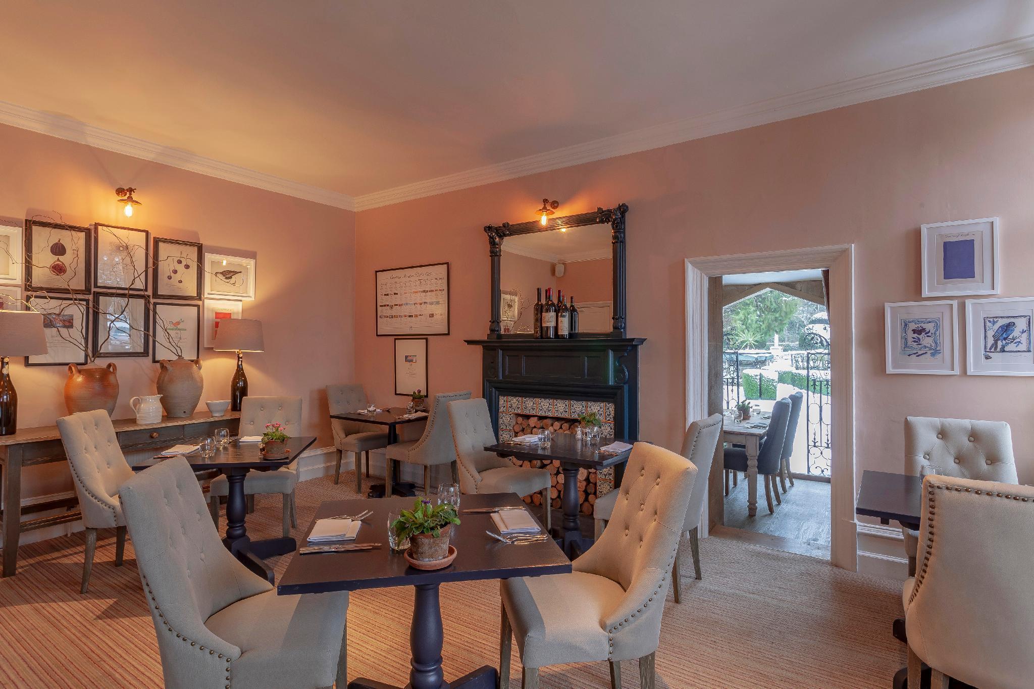 The Five Arrows by null