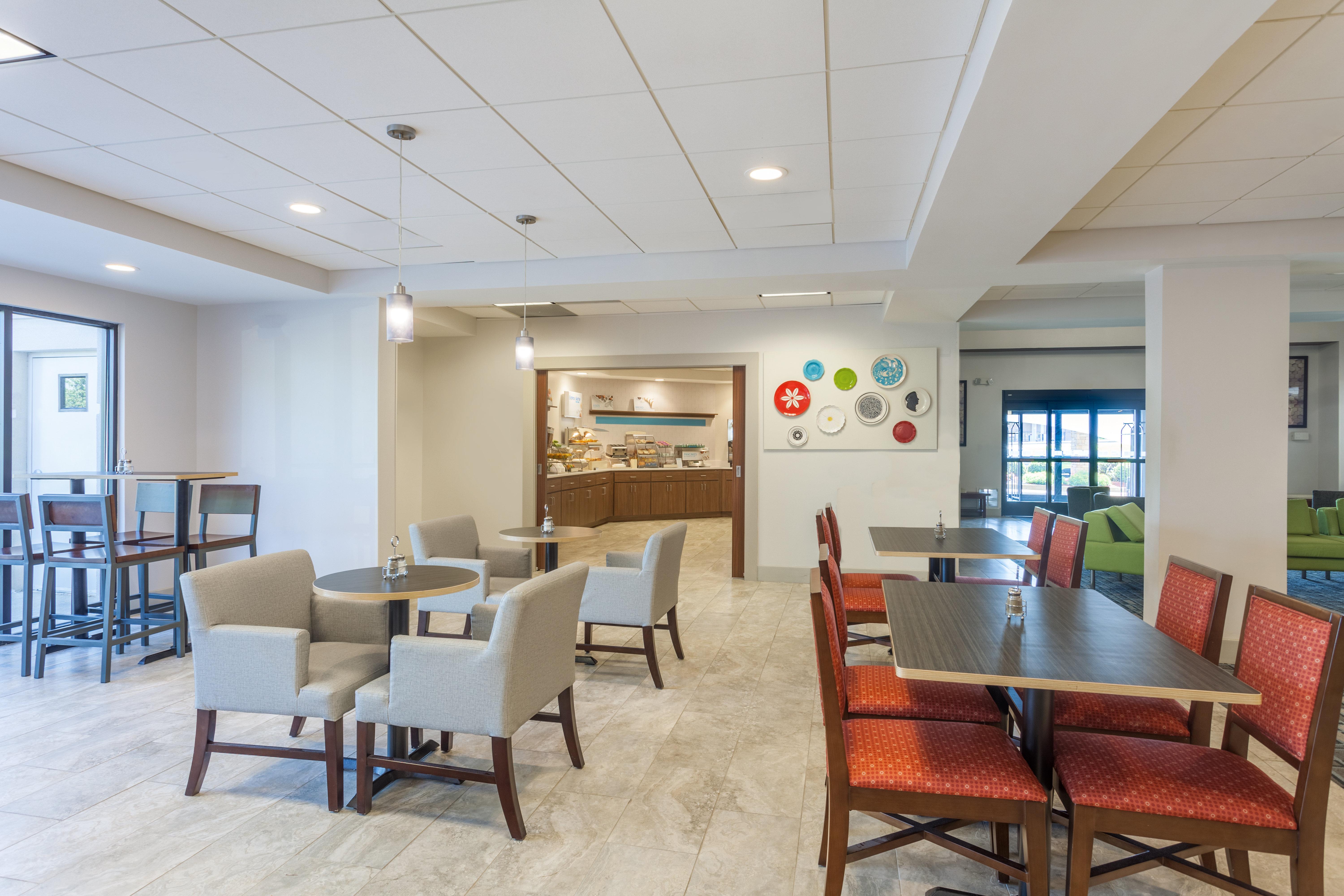 Holiday Inn Express Suites Augusta West -Ft Gordon