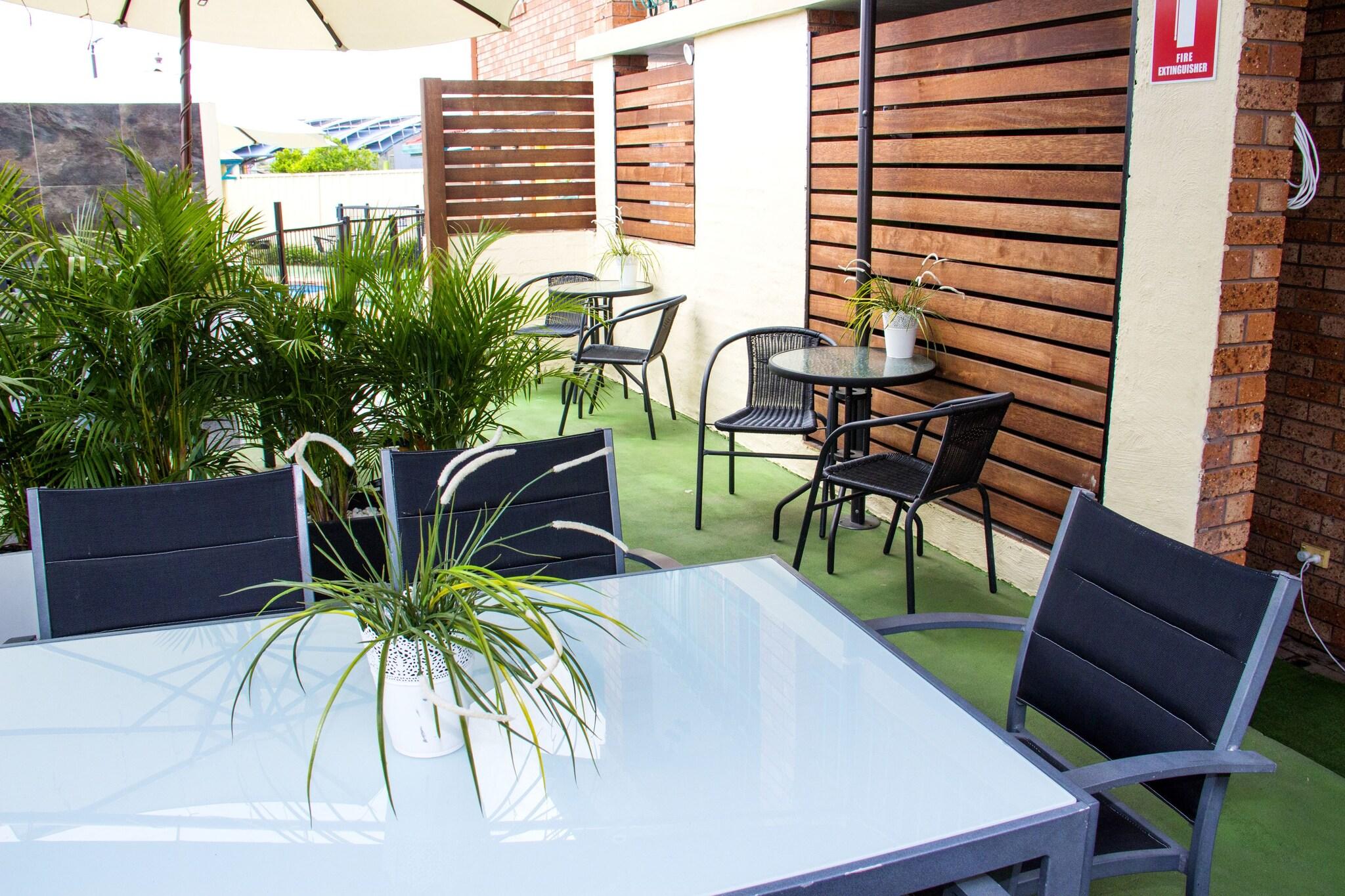 Sports and Entertainment 4, Bellingen Valley Lodge, Bellingen