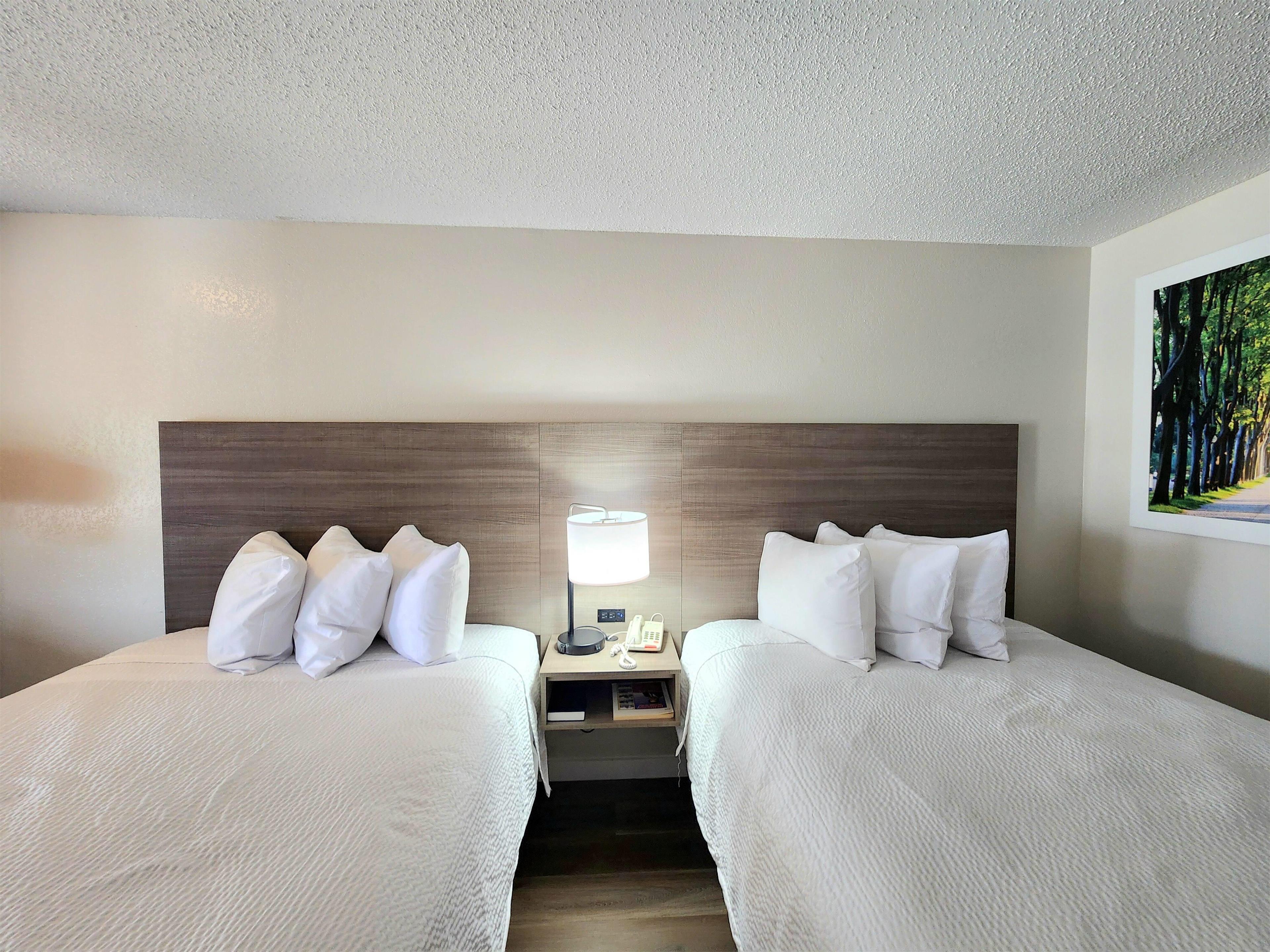 Days Inn by Wyndham San Marcos