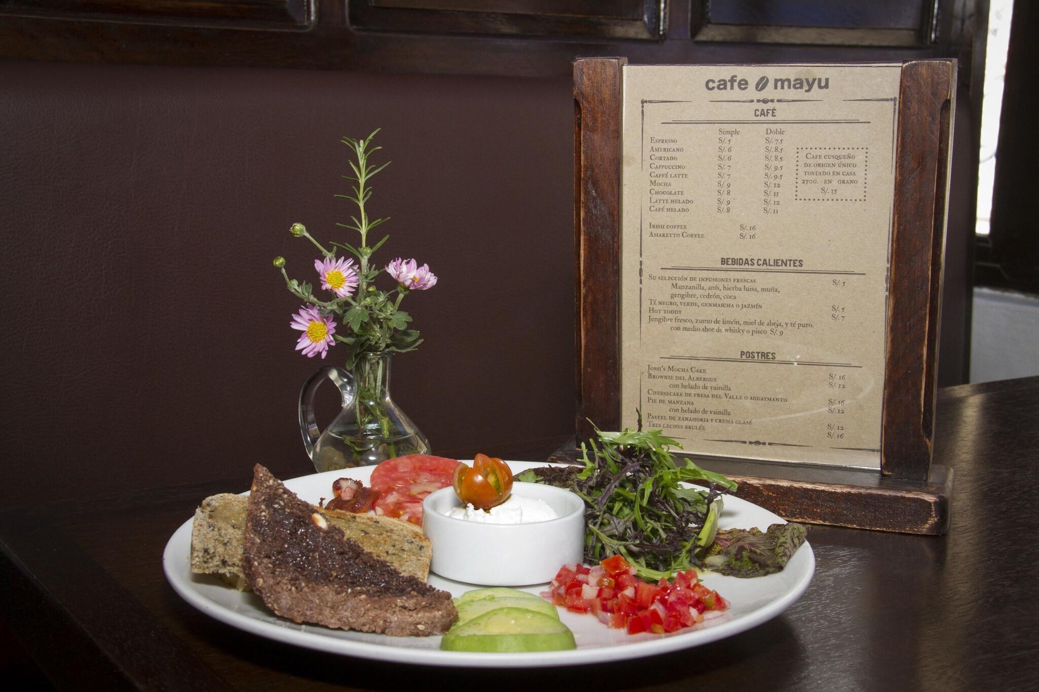 El Albergue Ollantaytambo by null