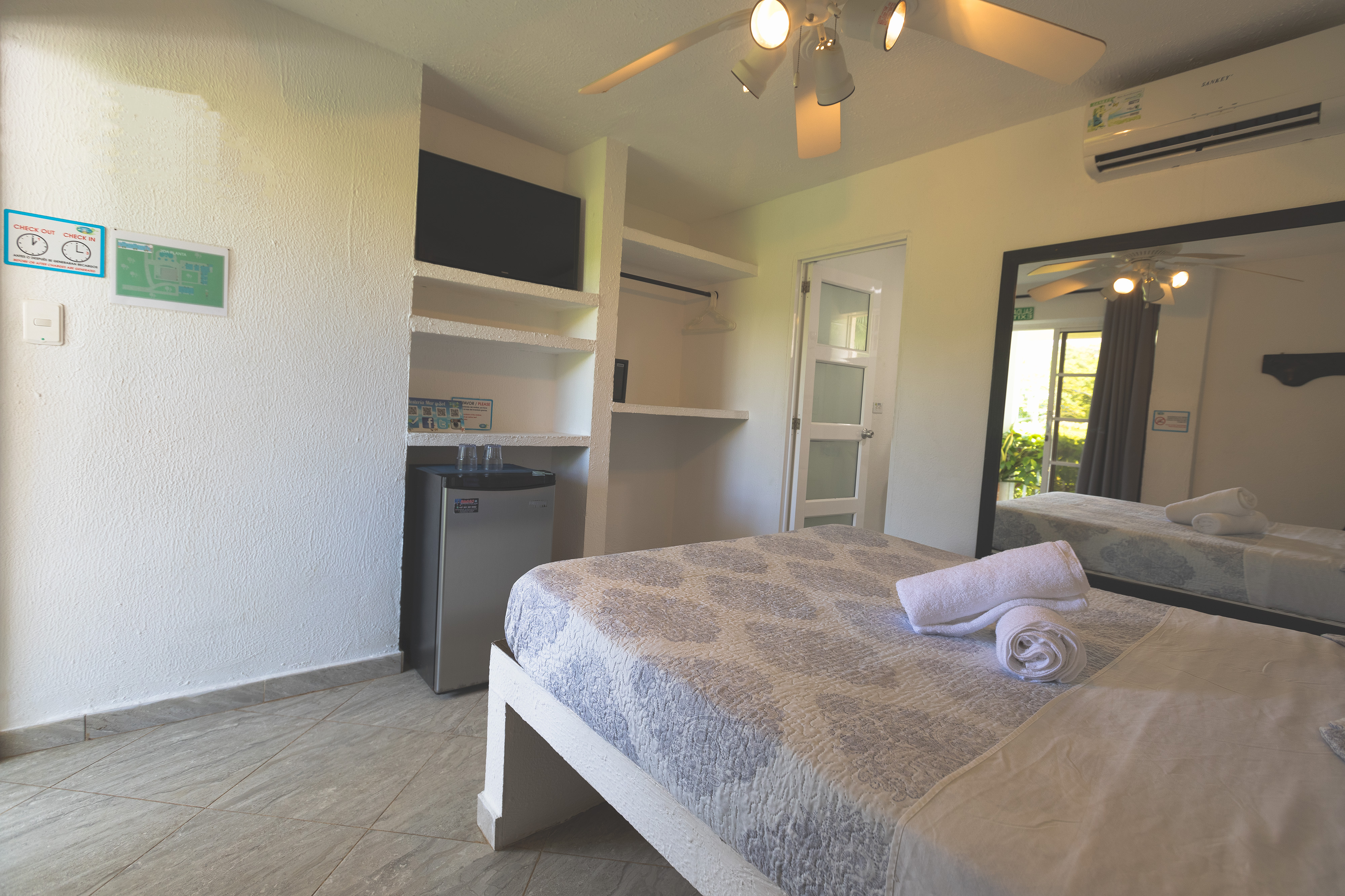 Hosteria Mar y Sol