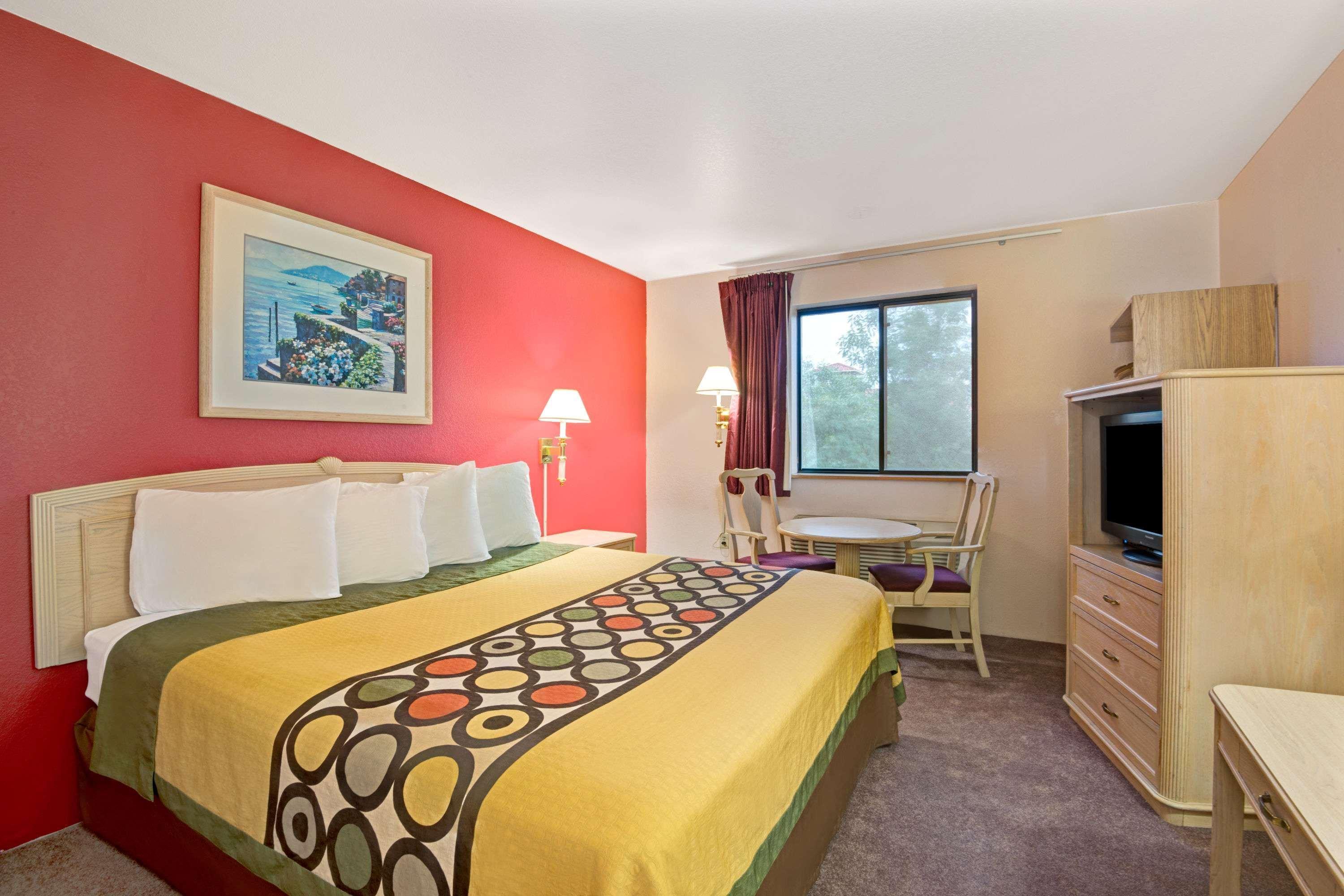 Garner Hotel Albuquerque West by IHG