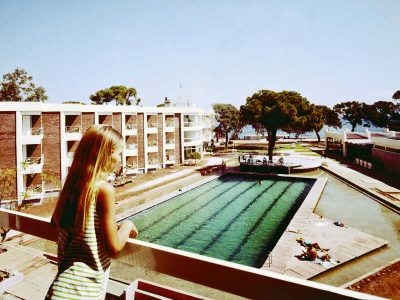 Marathon Beach Resort - photo