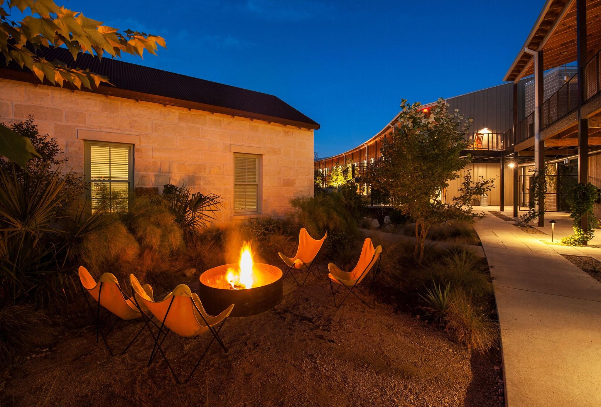 Lone Star Court, Valencia Hotel Collection by null