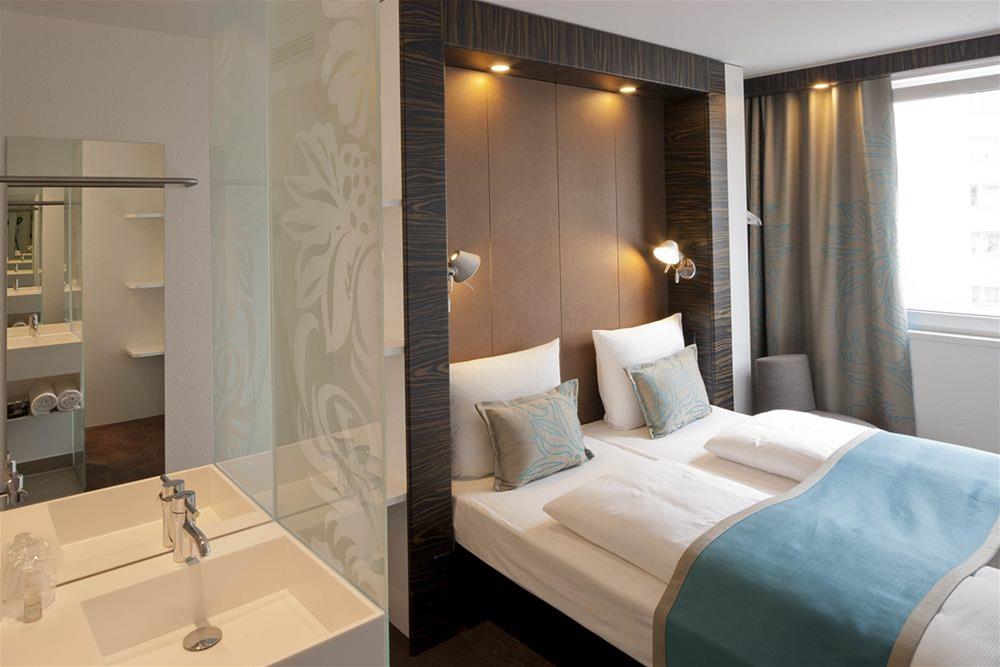 Motel One Hamburg-Altona
