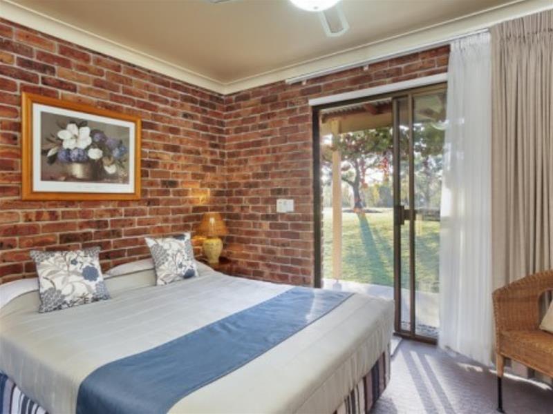 Woolshed Hill Estate